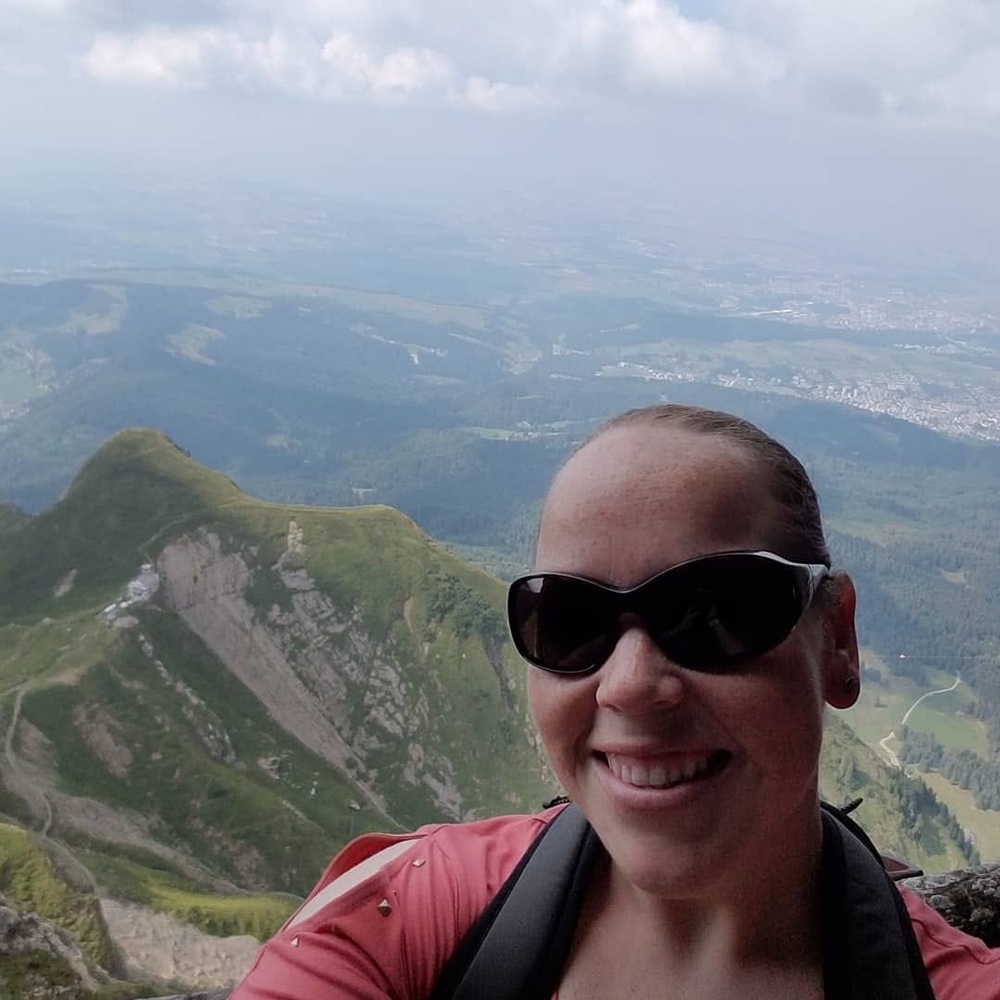 Meet your Posher, Kim